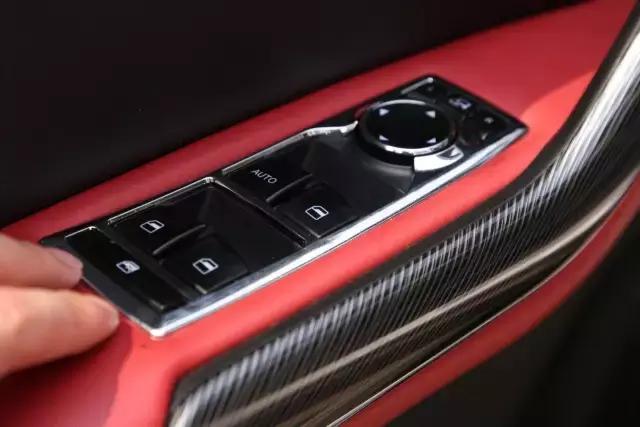 手动风尚版猎豹cs9实拍,猎豹cs9汽车试驾