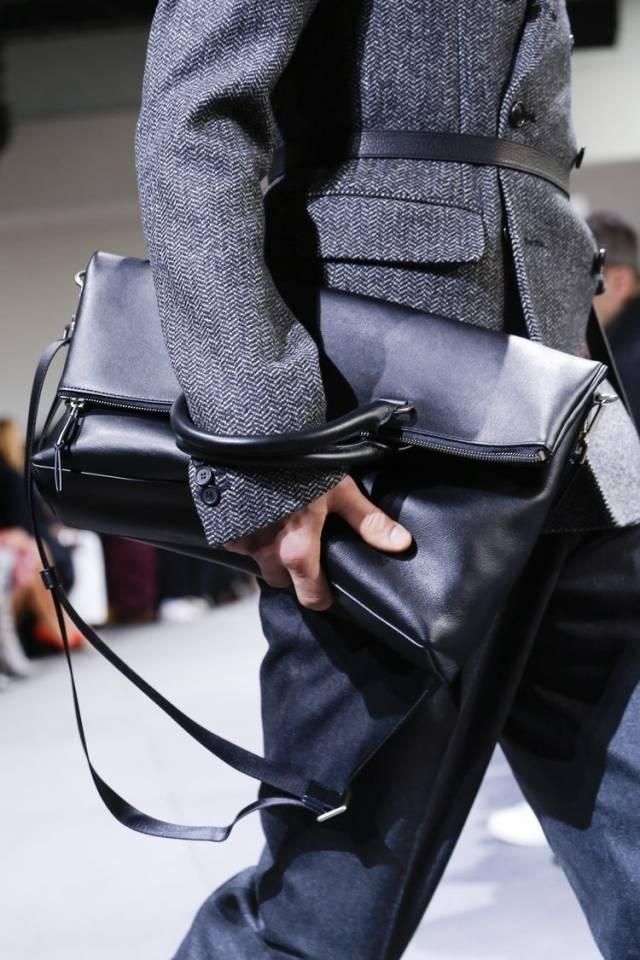 有品位你的，为男朋友买个有品位的包，让他倍有面子的出去侃大山