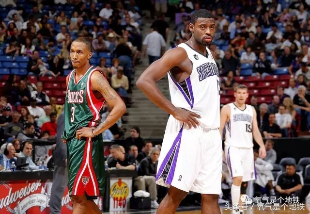 詹宁斯cba首秀,詹姆斯首秀50分