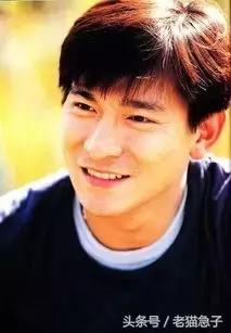 你们都说吴京拼，但还有一个拼了36年的人