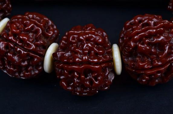 金刚菩提手串怎么分辨好坏,金刚菩提手串怎么辨别好坏