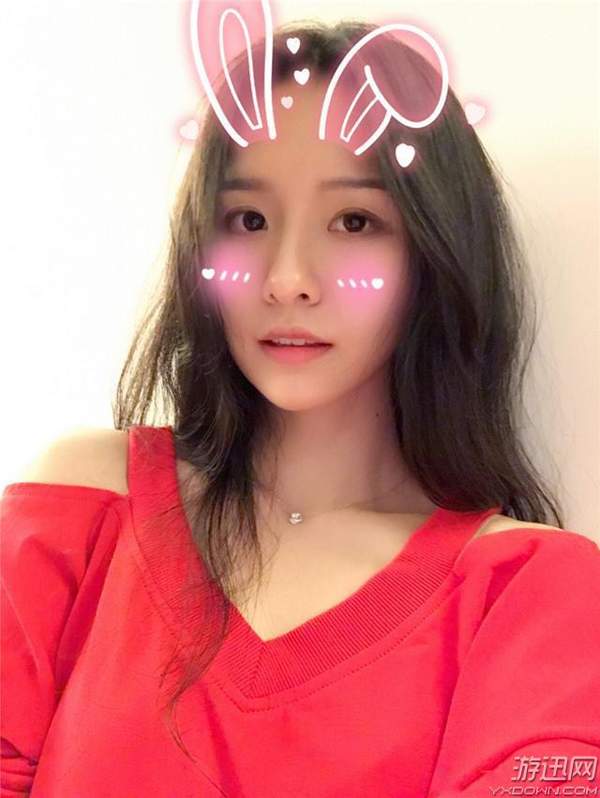 斗鱼一姐阿冷紫霞仙子,斗鱼姐妹花阿冷