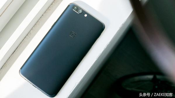 一加手机5评测,一加5评测吃鸡