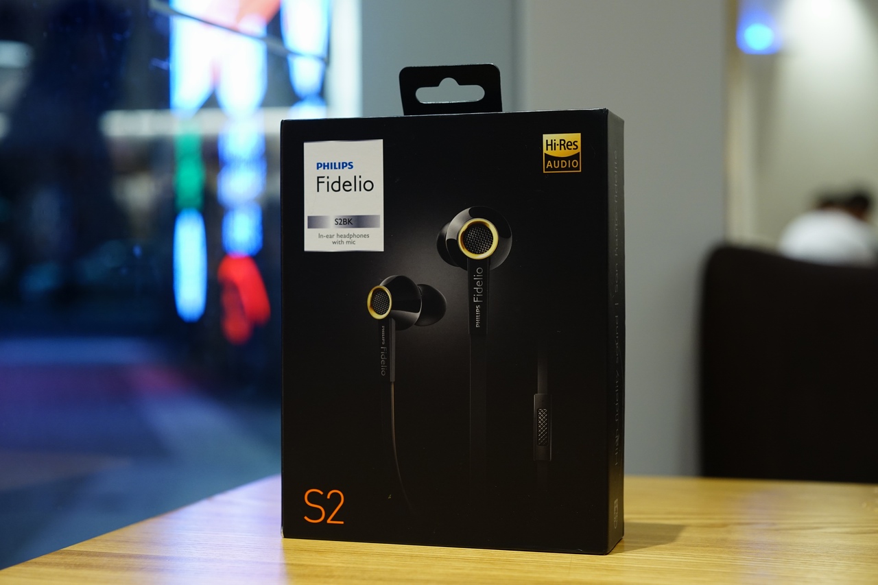 飞利浦s302耳塞评测,飞利浦fideliox2hr