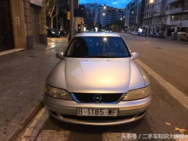 西班牙老车 (为什么外国路上那么多老车)