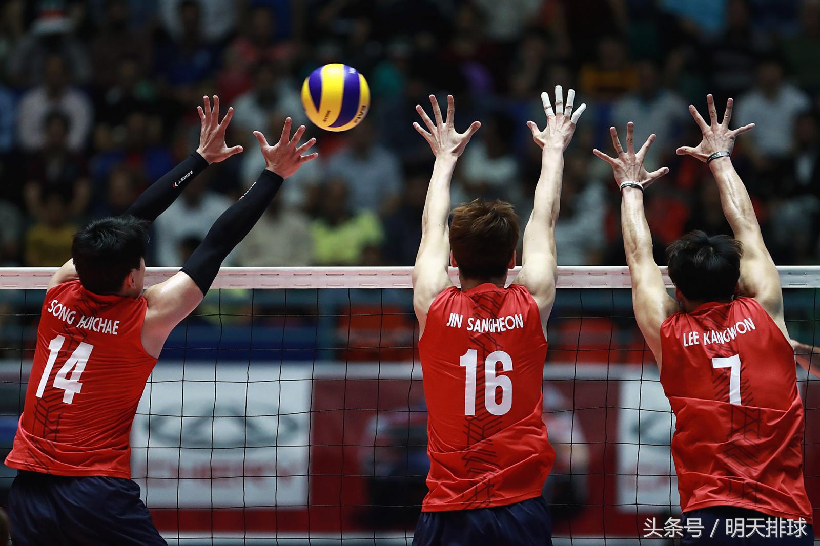 cctv5直播男排决赛伊朗男排,中国男排1-3负于伊朗多人带伤上阵