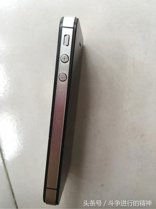 iphone4s在2020年值不值得入手,珍藏10年的iphone4s