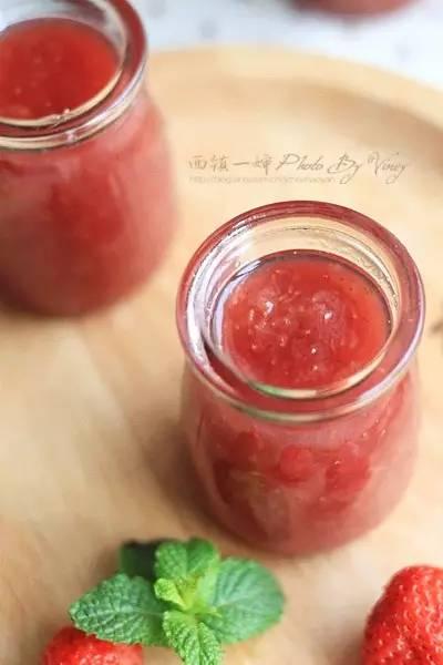 材料洗一洗切一切扔进面包机，无添加的香浓健康果酱2小时出炉！