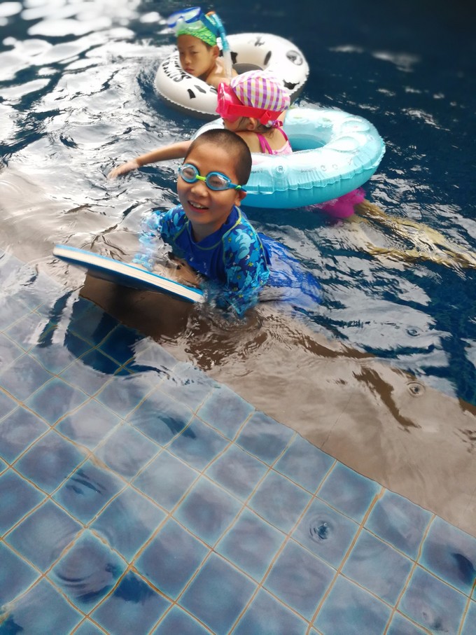 带着老妈和宝贝游三亚（两家铂尔曼和亚龙湾红树林度假之旅）