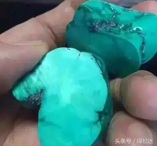 冒充绿松的假货,绿松造假是真的吗