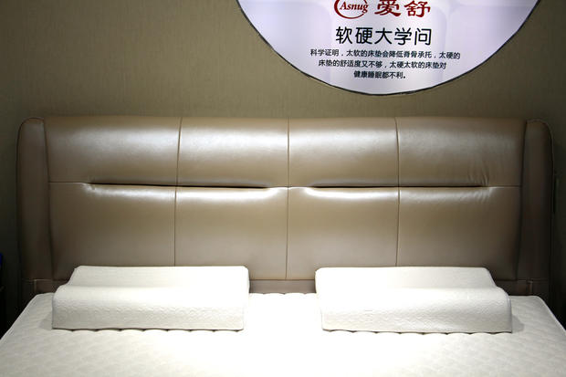 爱舒床垫官方旗舰店直播买一送一,爱舒床垫最新款旗舰