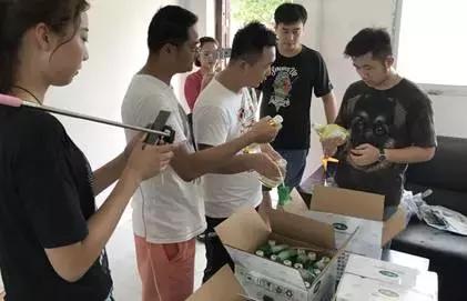 被遗弃的天使,被遗弃的三个天使