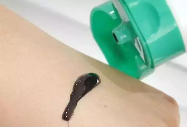 如何不挤就可以去黑头,黑头别再用手挤三个去黑头小妙招