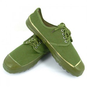 解放鞋九千多块钱一双,解放鞋10多万真的假的