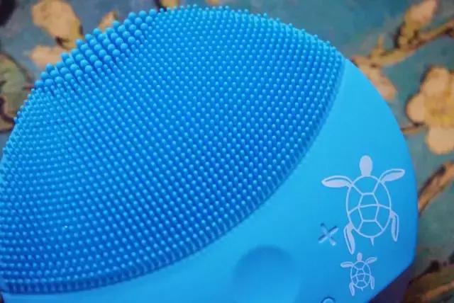 luna洗脸机有效果吗,luna洗脸仪买哪个更实用