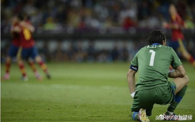 意大利布冯千场里程碑,布冯意甲最新比赛视频