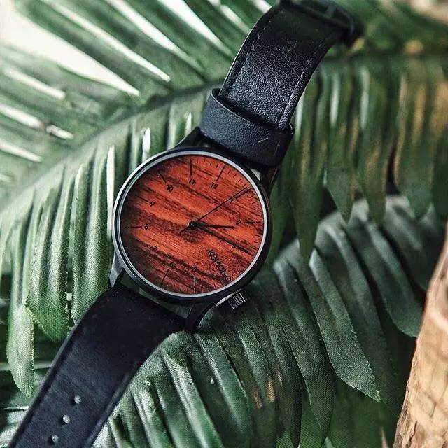 我去年买了个表歌曲,我去年买了个表出处