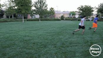 足球训练10个过人基本动作,足球背身接球转身训练技巧