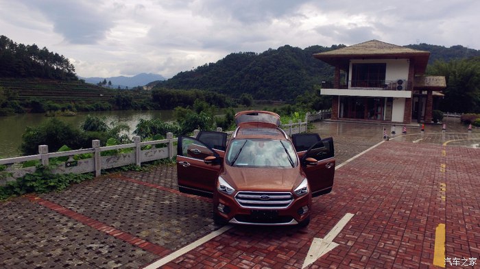 福特翼虎1.6两驱上路实测,新福特翼虎无尽之旅探索冬日秘境