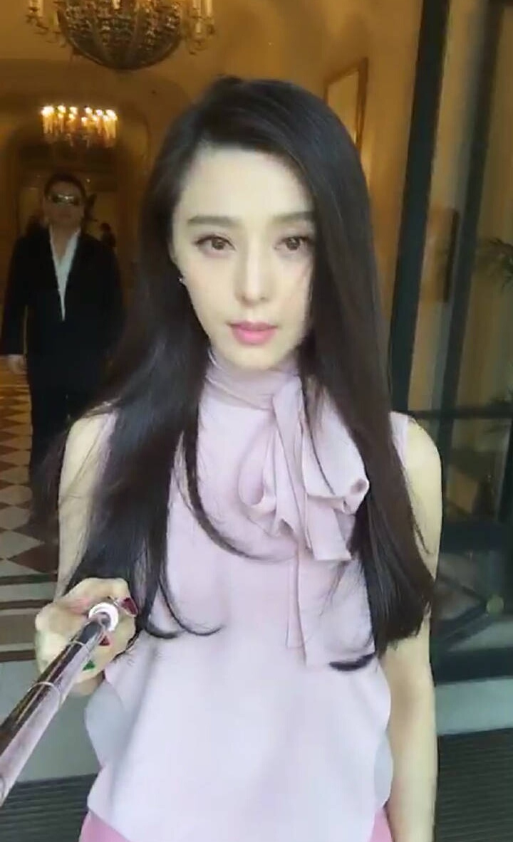 杨幂范冰冰的双下巴都藏在这里,范冰冰脸vs网红脸