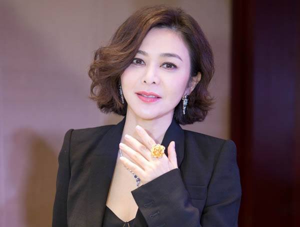 陈妍希关之琳综艺,陈妍希与关之琳合照