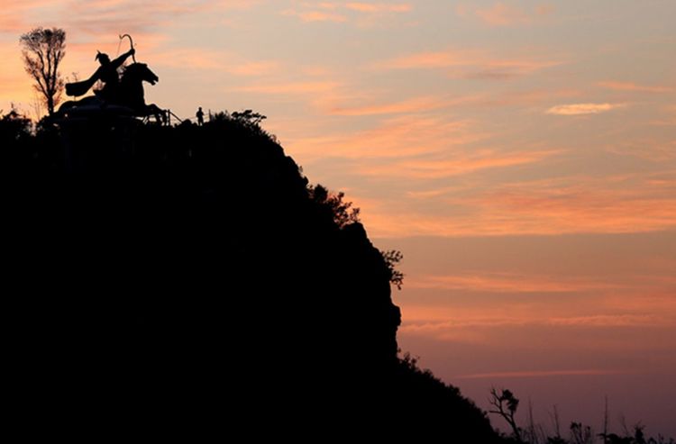 伊滨区万安山山顶公园,洛阳万安山山顶公园照片