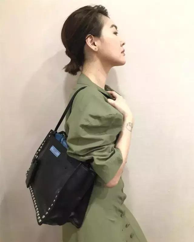 prada三合一包包七夕,prada包大爆款