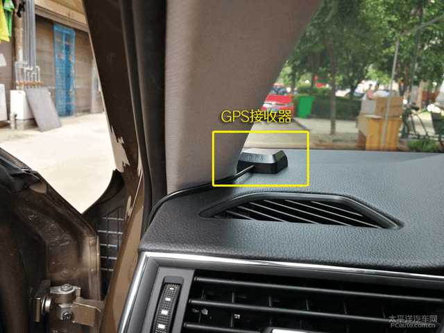 大屏导航改装手把手教你diy,道奇酷威改装大屏导航安装方法