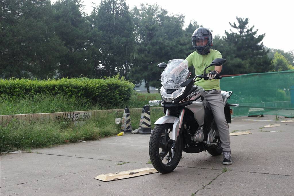 试驾本田拉力车,试驾新车真实感受