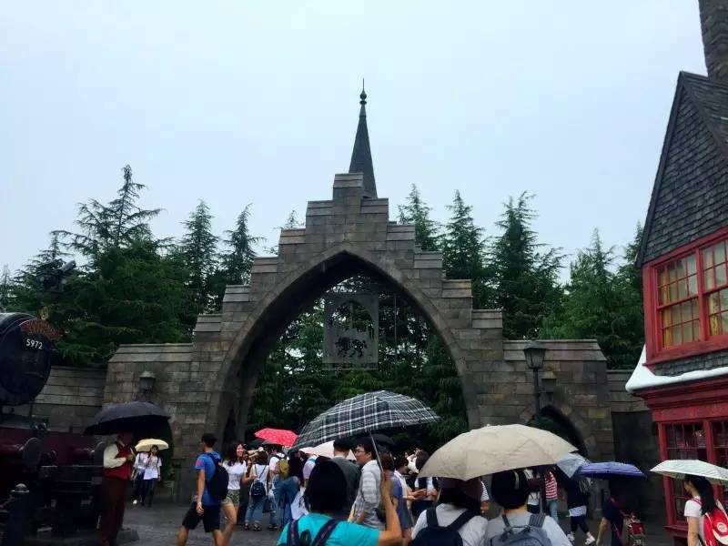 美女穷游10年走120个国家,穷游日本详细攻略