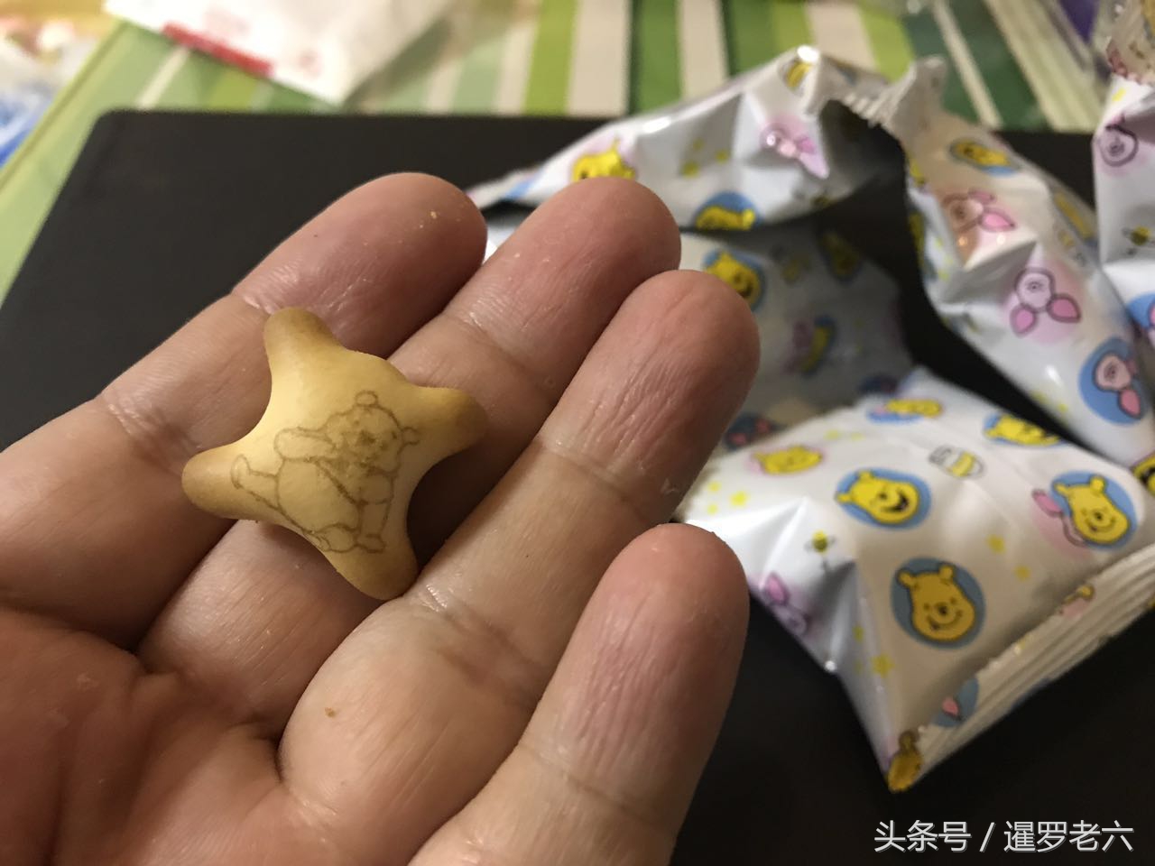 给孩子买了个超大号“维尼玩具蛋”，跑车、小饼干尽在其中！