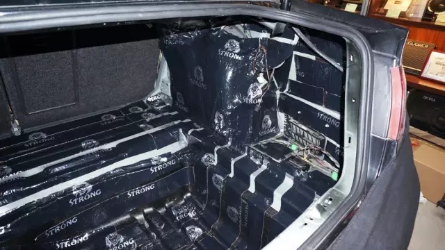 本田雅阁和大众迈腾哪个隔音好,四门隔音迈腾