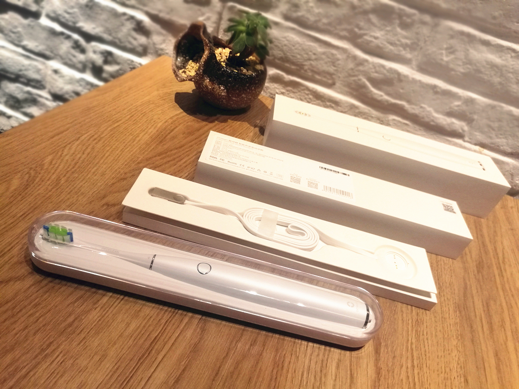 ocleanz1智能电动牙刷,电动牙刷ocleanone和ocleanx