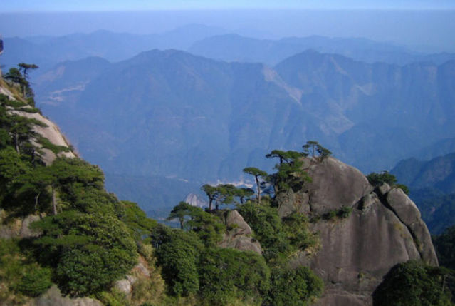 辽宁鞍山十大著名景点,鞍山岫岩十大旅游景点