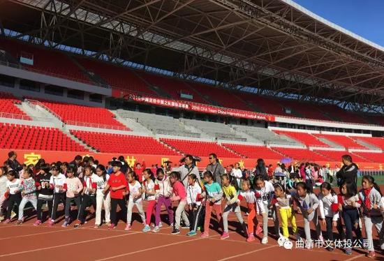 曲靖文化体育馆比赛,曲靖文化体育公园足球赛事