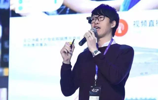 全球首款ar智能隐形眼镜,谷歌ar眼镜新一代