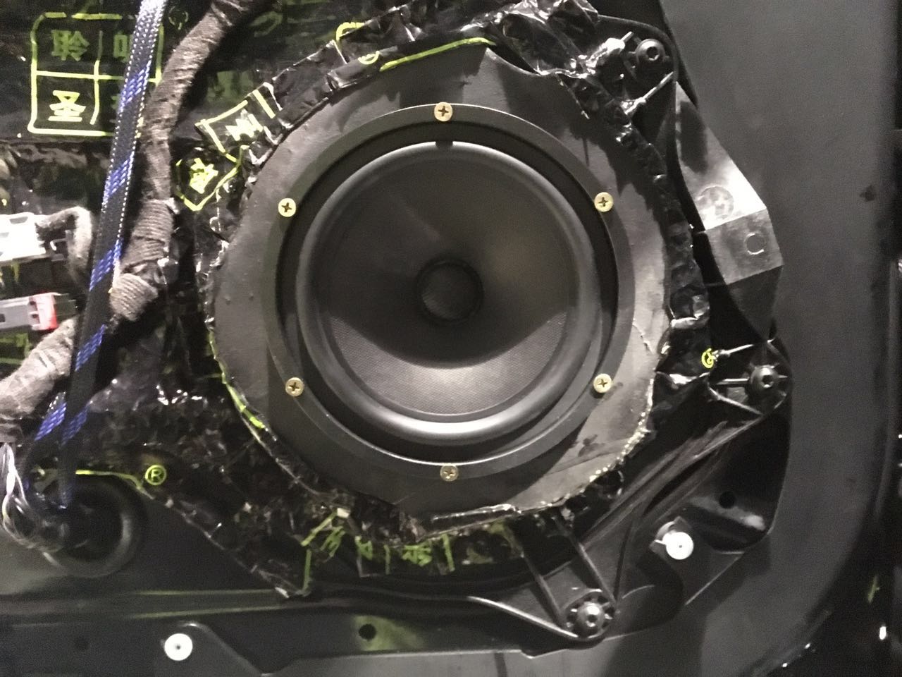 捷豹xjl改装音响,老捷豹xj音响升级