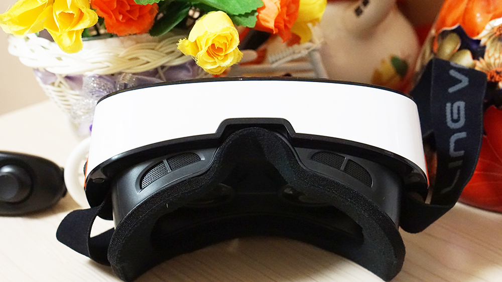 灵镜小白1代蓝牙手柄,覃川灵镜小白