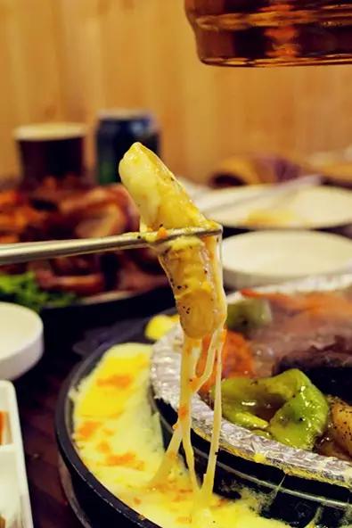 思密达最爱的“奖忠洞猪蹄”现身西湖道‼