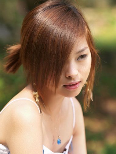 脸大做什么发型比较好看显脸小,发型男2020流行发型不烫脸大