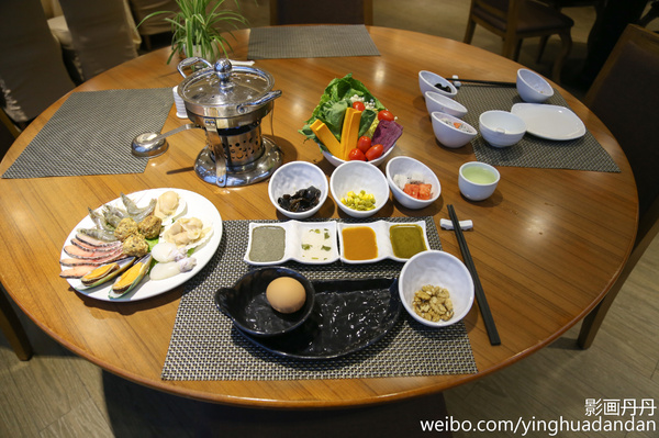 牵着小手去旅行,牵着小手去旅游