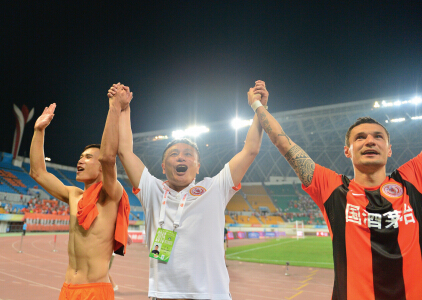 现役中国著名足球解说员,盘点国内10大著名足球解说员