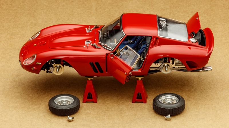 更漂亮还是更好玩，你要哪个，250GTO车模测评