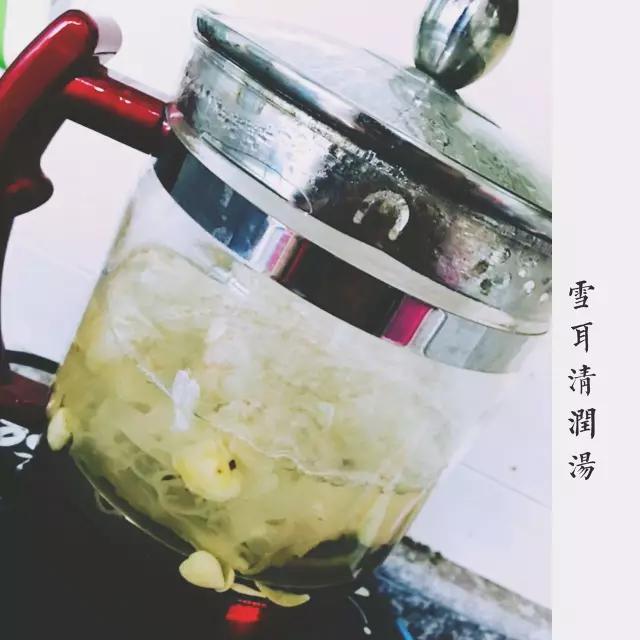 我正在吃的内调保养品