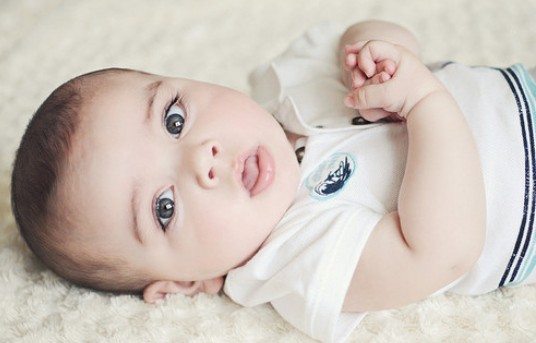 宝宝肺炎妈妈怎样护理,儿科医生肺炎