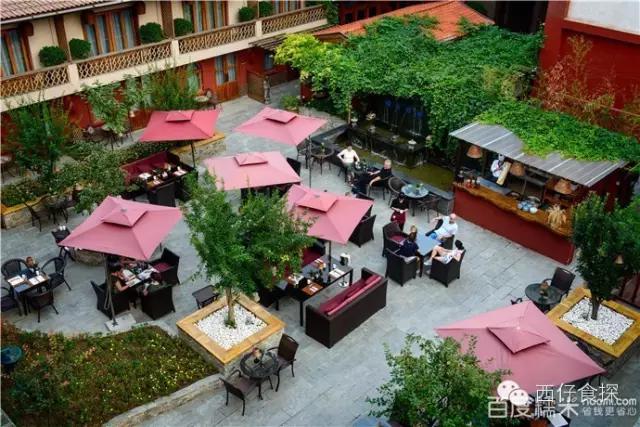 Bistro红墙小馆:繁星点点小酌处深幽院落瓦块鱼