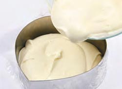 制作简单又好吃的蛋糕教程,懒人蛋糕的制作教程