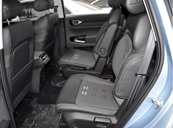 新宝骏rm-5车钥匙换电池教程,新宝骏rm5精英版怎么开才省油