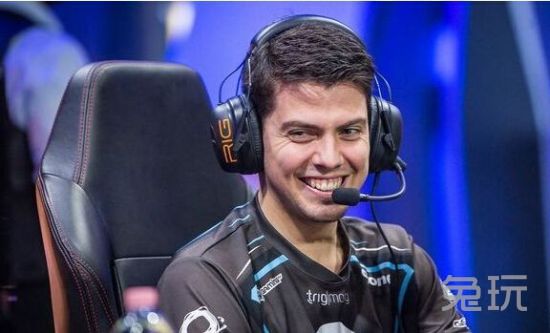 每日撸坛：Dopa入主EDG？小兵皮肤大盘点