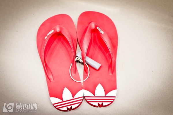 有折扣丨没买新包新鞋新衣服的，都奔这儿去了！